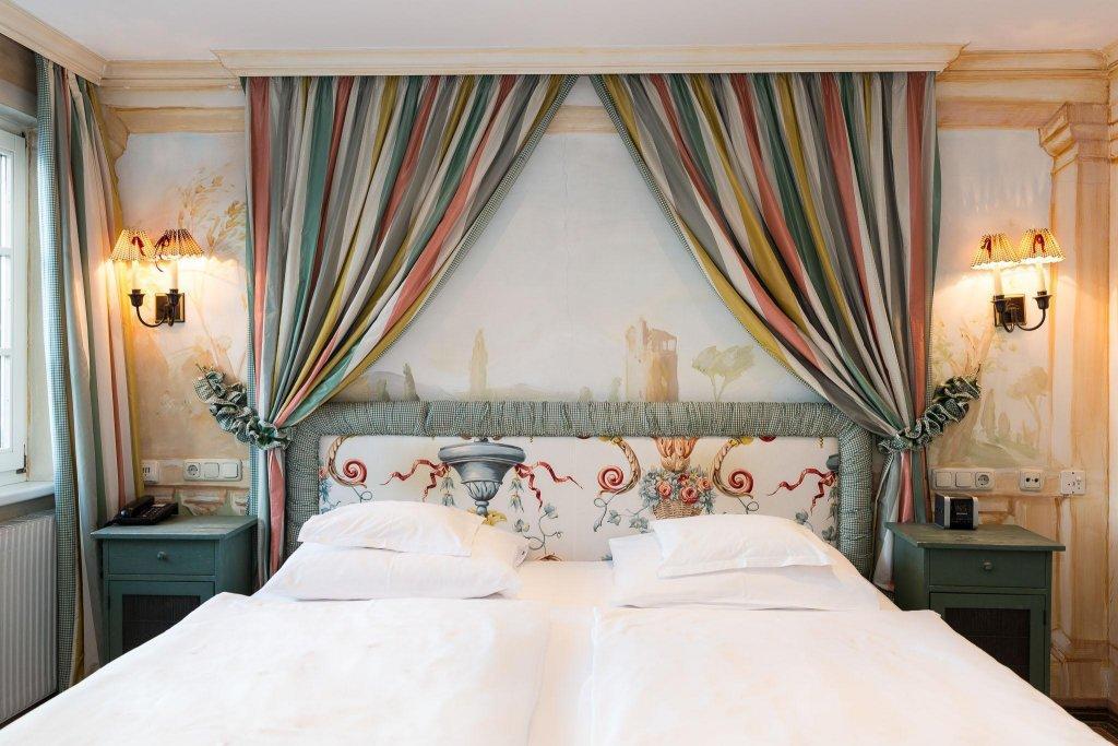 Hotel Edelweiss Zuers Bagian luar foto