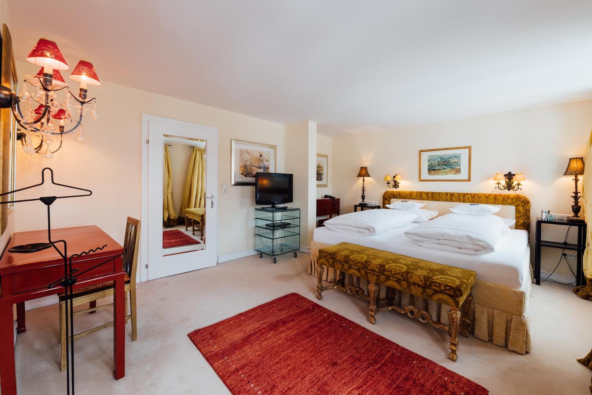 Hotel Edelweiss Zuers Bagian luar foto
